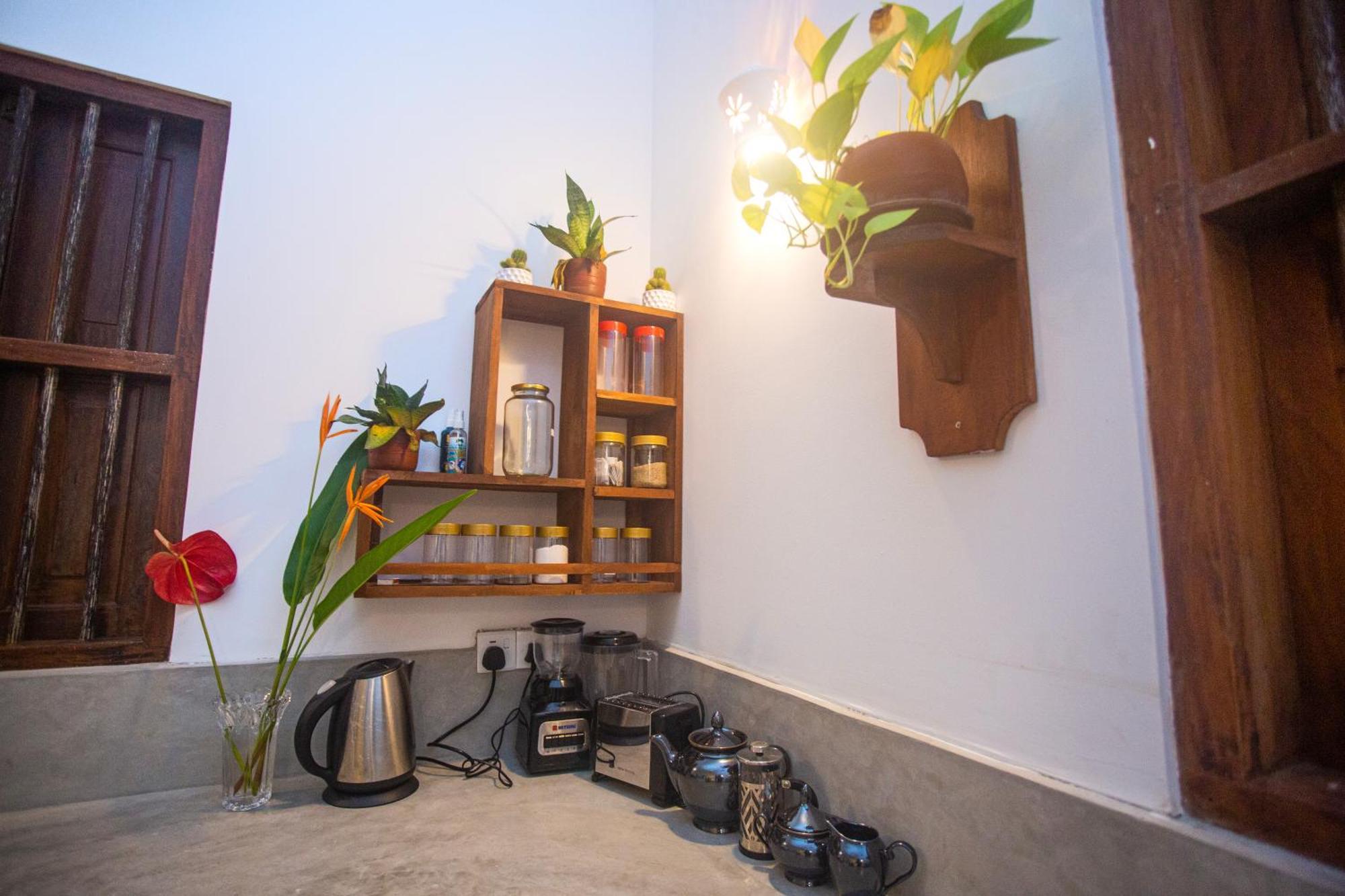 The Chilli Studio Apartment Unawatuna Exterior photo